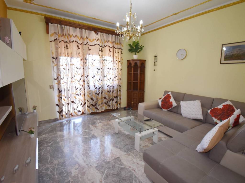 casa indipendente in vendita a Chiampo