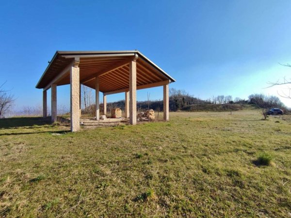 casa indipendente in vendita a Chiampo