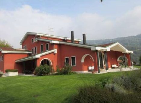 casa indipendente in vendita a Chiampo