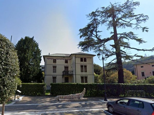 casa indipendente in vendita a Chiampo