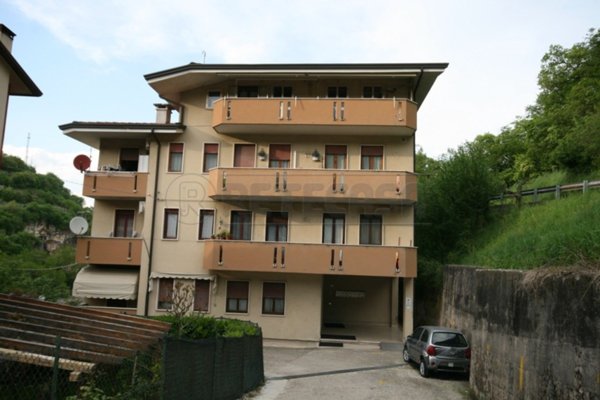 appartamento in vendita a Chiampo