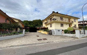 appartamento in vendita a Chiampo