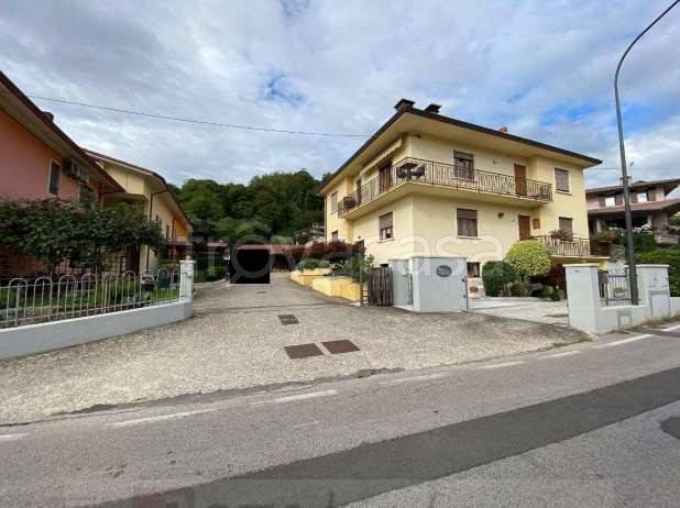 appartamento in vendita a Chiampo