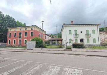 villa in vendita a Chiampo