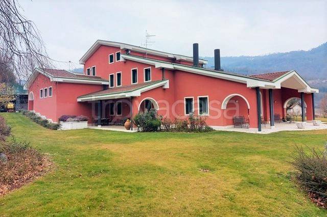 casa indipendente in vendita a Chiampo