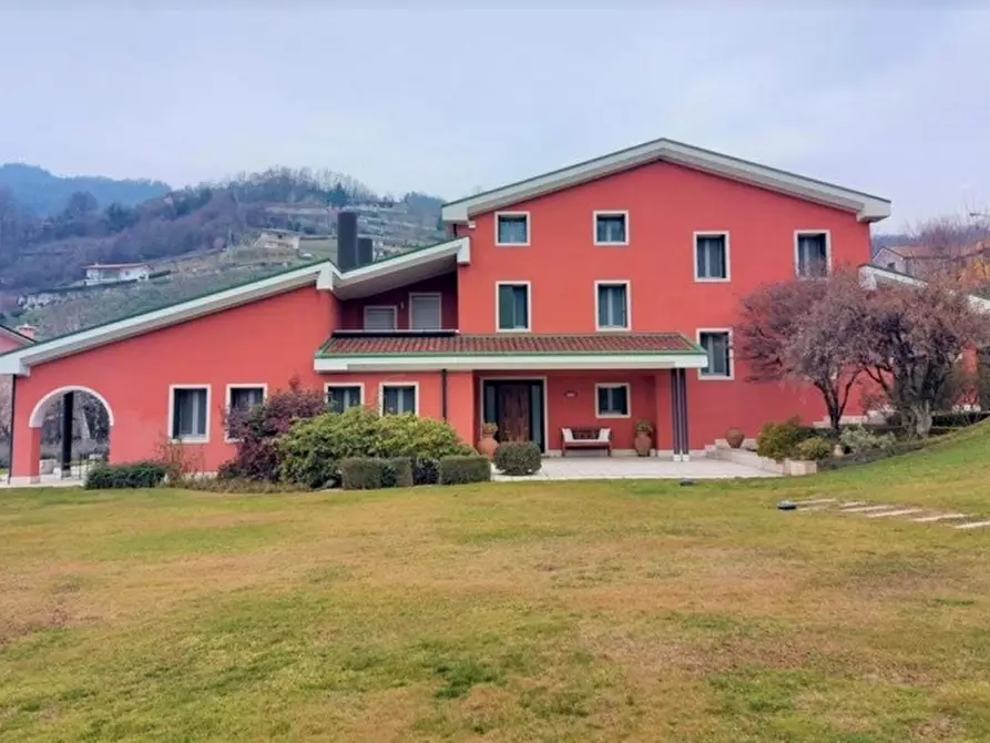 casa indipendente in vendita a Chiampo