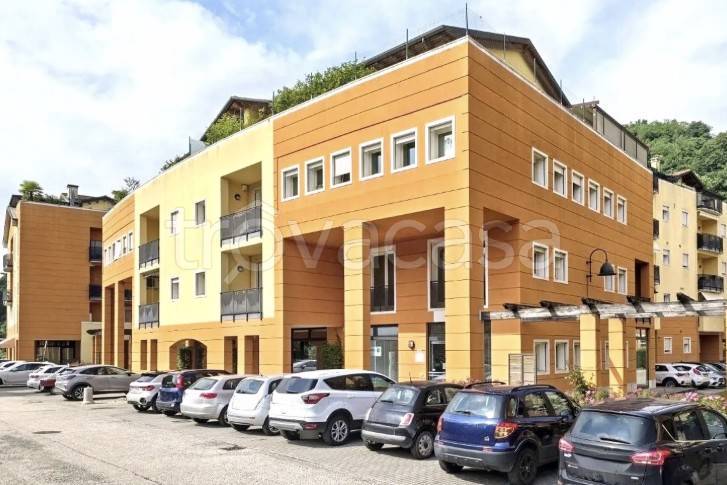 ufficio in vendita a Chiampo