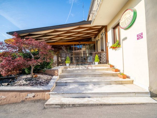 negozio in vendita a Chiampo