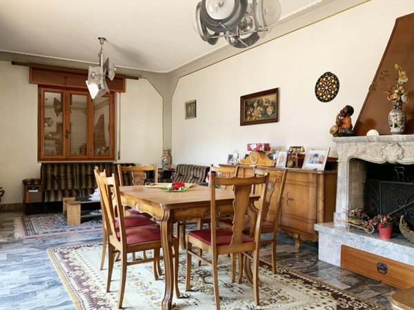 casa indipendente in vendita a Chiampo