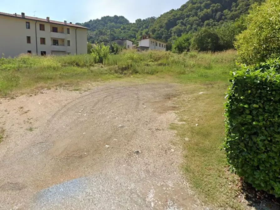 terreno edificabile in vendita a Chiampo