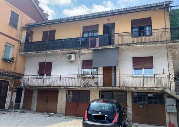 appartamento in vendita a Chiampo