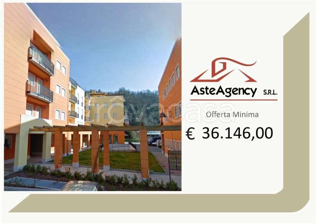 negozio in vendita a Chiampo