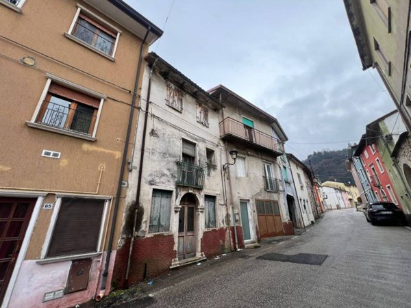 appartamento in vendita a Chiampo