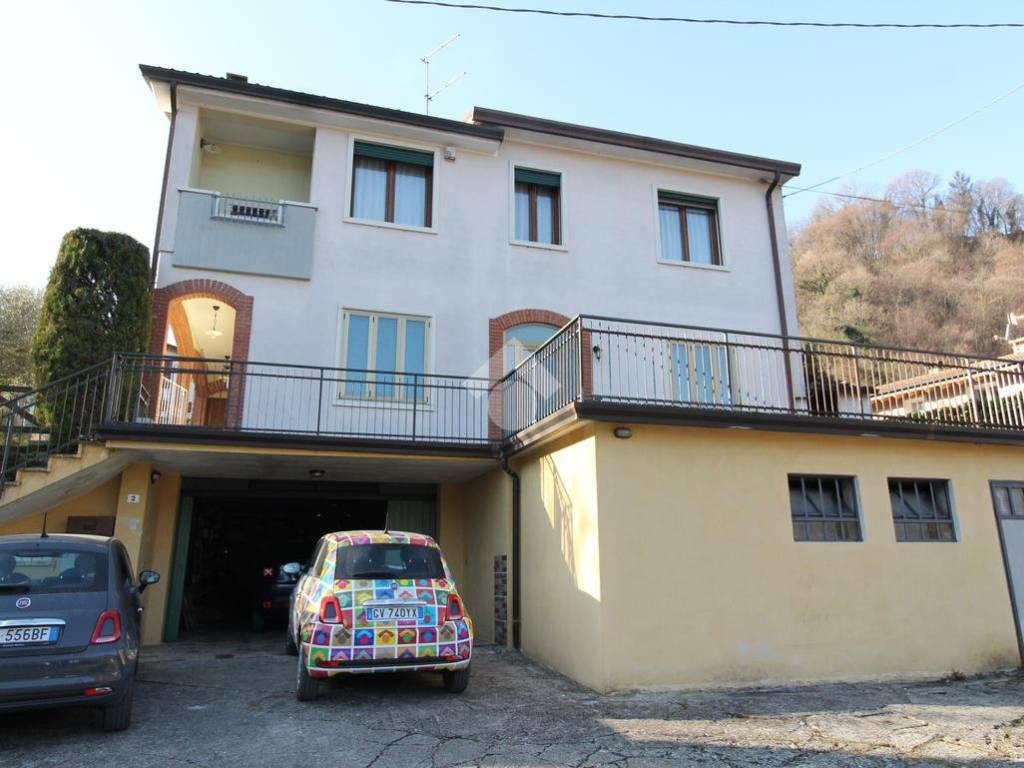 appartamento in vendita a Chiampo