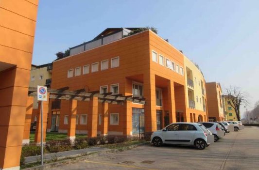 negozio in vendita a Chiampo