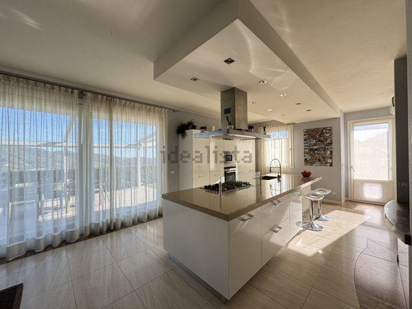 casa indipendente in vendita a Chiampo