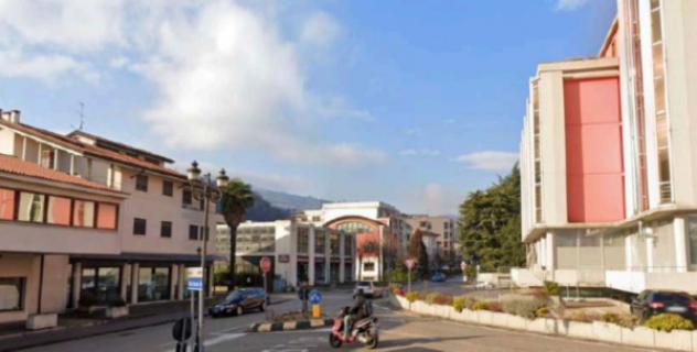 ufficio in vendita a Chiampo