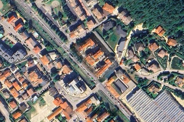 negozio in vendita a Chiampo