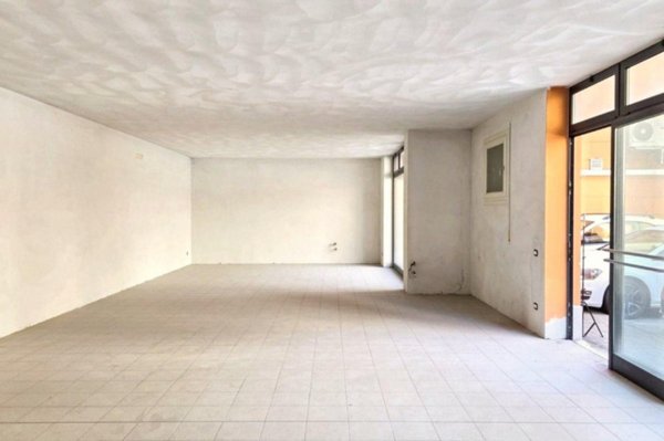 negozio in vendita a Chiampo