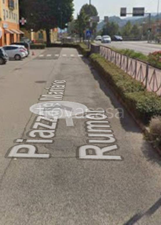 negozio in vendita a Chiampo