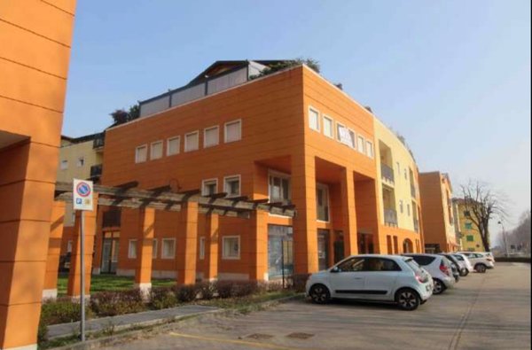 negozio in vendita a Chiampo