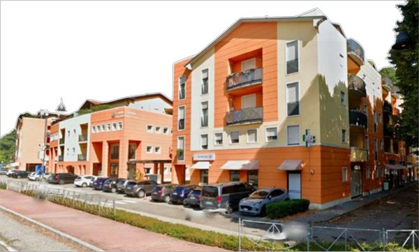 negozio in vendita a Chiampo