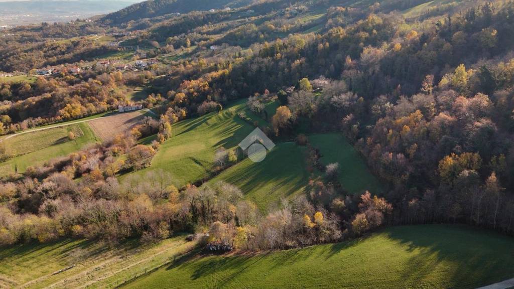 terreno agricolo in vendita a Chiampo
