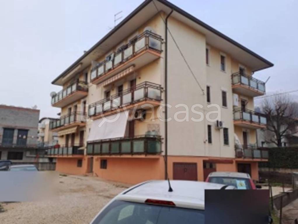 appartamento in vendita a Chiampo