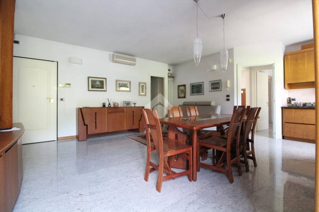 appartamento in vendita a Chiampo in zona Arso