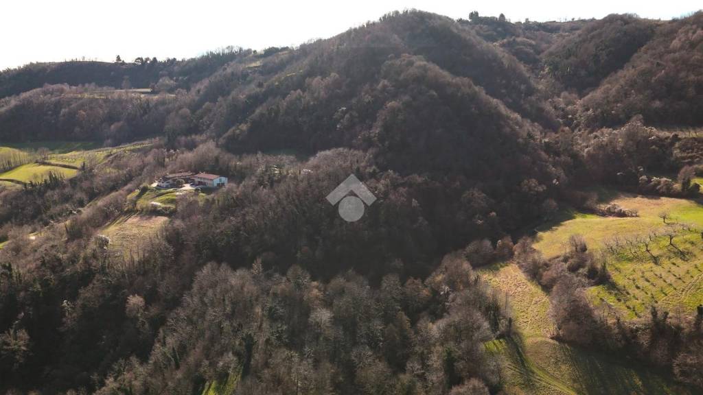 terreno in vendita a Chiampo