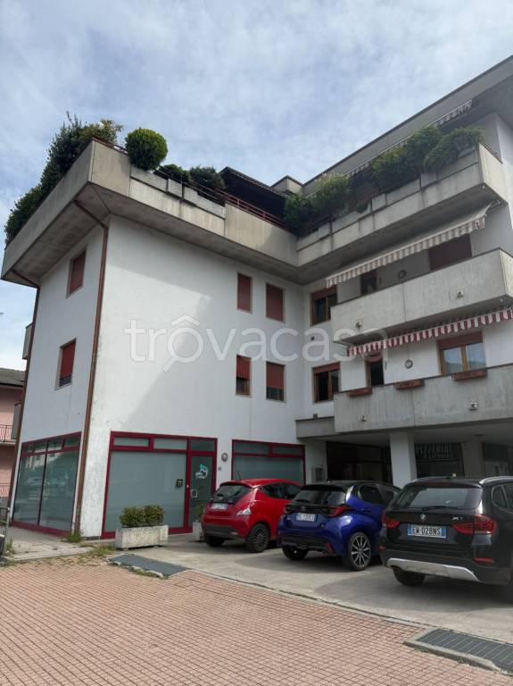 appartamento in vendita a Chiampo in zona Arso