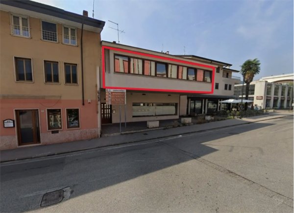 negozio in vendita a Chiampo