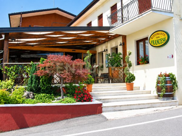 esercizio commerciale in vendita a Chiampo