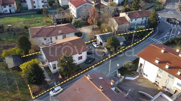 casa indipendente in vendita a Chiuppano