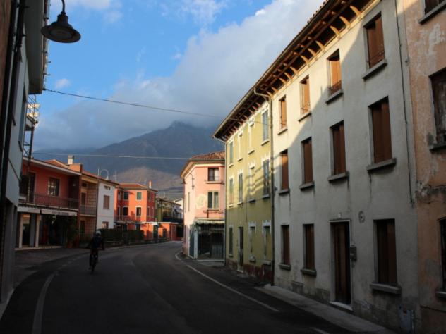 casa indipendente in vendita a Chiuppano