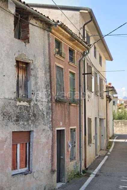 casa indipendente in vendita a Chiuppano