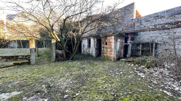 casa semindipendente in vendita a Cogollo del Cengio