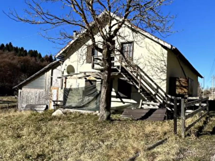 casa indipendente in vendita a Cogollo del Cengio in zona Casale