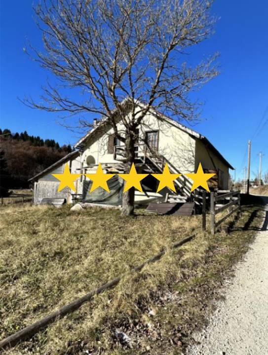 casa indipendente in vendita a Cogollo del Cengio