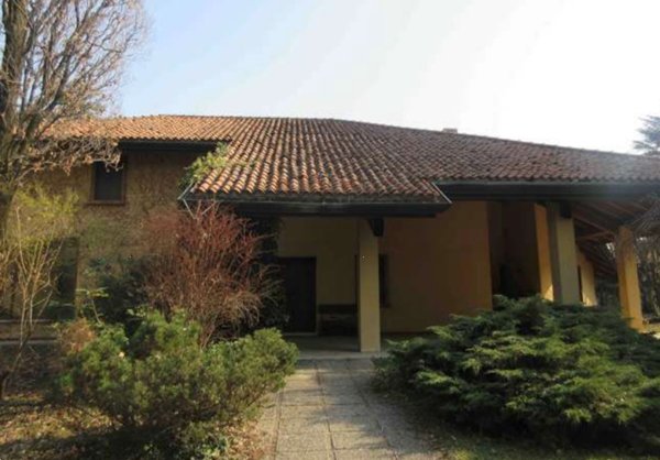 casa indipendente in vendita a Cogollo del Cengio