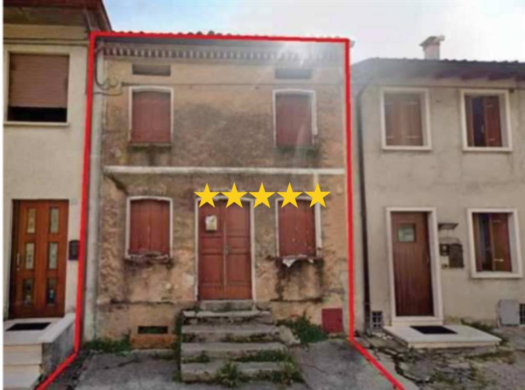 casa indipendente in vendita a Cogollo del Cengio