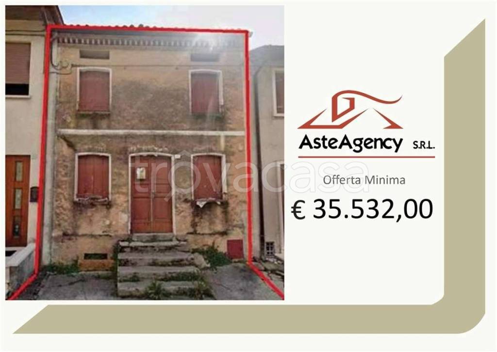casa indipendente in vendita a Cogollo del Cengio
