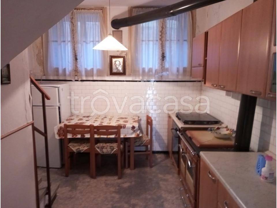 casa indipendente in vendita a Cogollo del Cengio