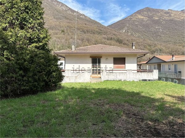 casa indipendente in vendita a Cogollo del Cengio