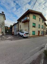 appartamento in vendita a Cogollo del Cengio in zona Mosson
