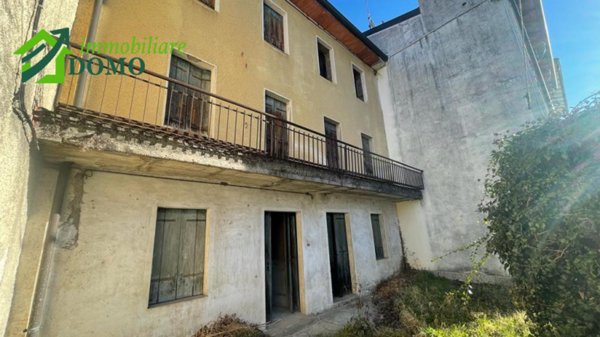 casa indipendente in vendita a Cogollo del Cengio