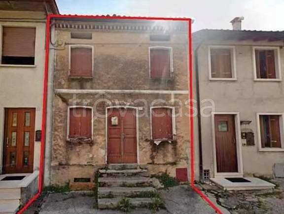 casa indipendente in vendita a Cogollo del Cengio in zona Mosson