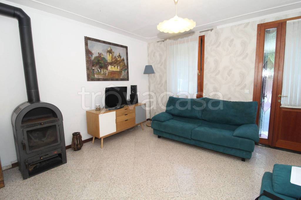 casa indipendente in vendita a Cornedo Vicentino