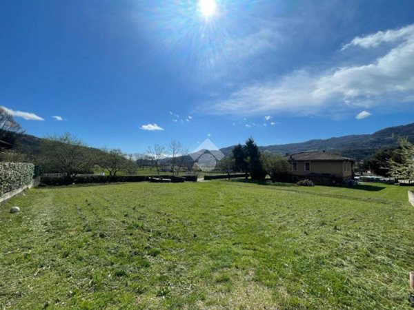 terreno edificabile in vendita a Cornedo Vicentino