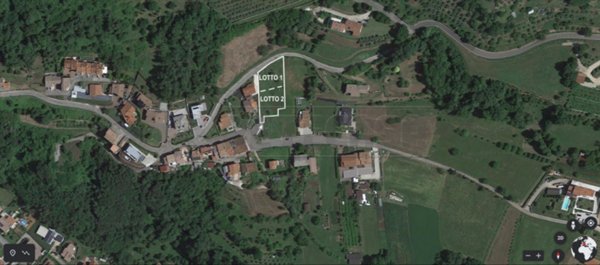 terreno edificabile in vendita a Cornedo Vicentino in zona Cereda